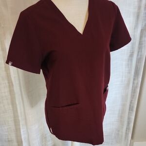 Figs Burgundy PO#1618 Catarina One-Pocket Scrub Top